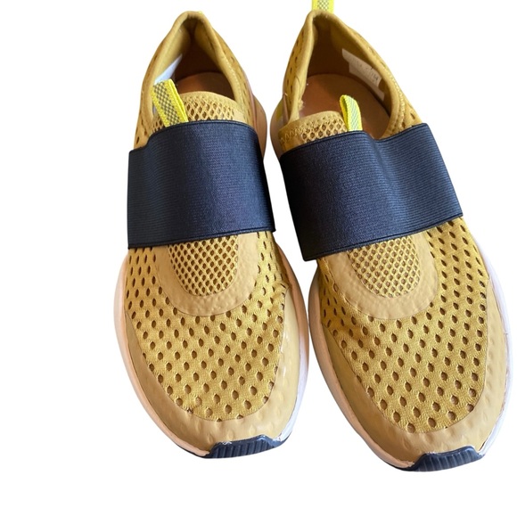 Sorel WOMEN'S KINETIC IMPACT STRAP SNEAKERS size 7 Dioxide Gold - Picture 6 of 10